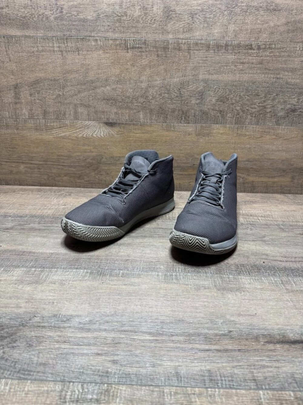 NoBull Mid Court Trainer Gray Textile Sneakers Men's size 12.5